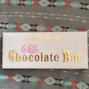 Too faced white chocolate bar
